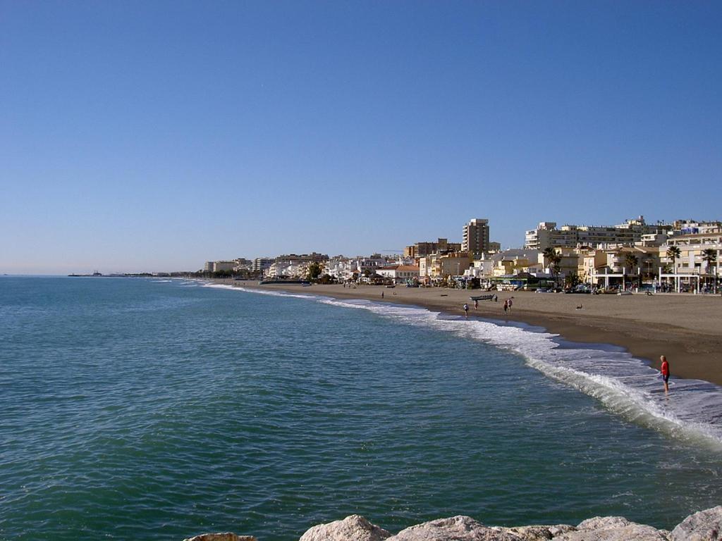 Luxury Carihuela Beach 托雷莫利诺斯 外观 照片